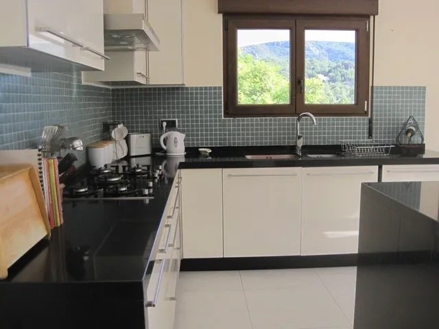 Property 2448 - Image 23